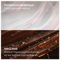 Abstracte macro-afbeeldingen van minerale pigmenten en zoethout voor WELEDA Serum Drops.
