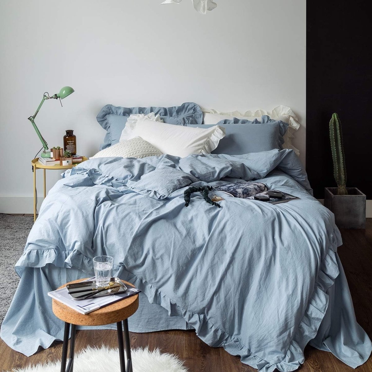 Omgoods - Lanqinglv Dekbedovertrek 220x240 cm Grijs Blauw met Ruffles - 100% Zacht Microfiber
