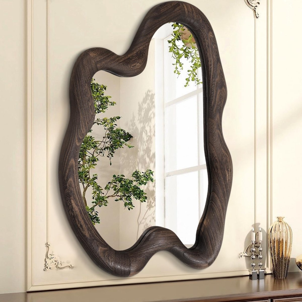 Omgoods - Grote Wandspiegel met Houten Frame in Vintage Stijl