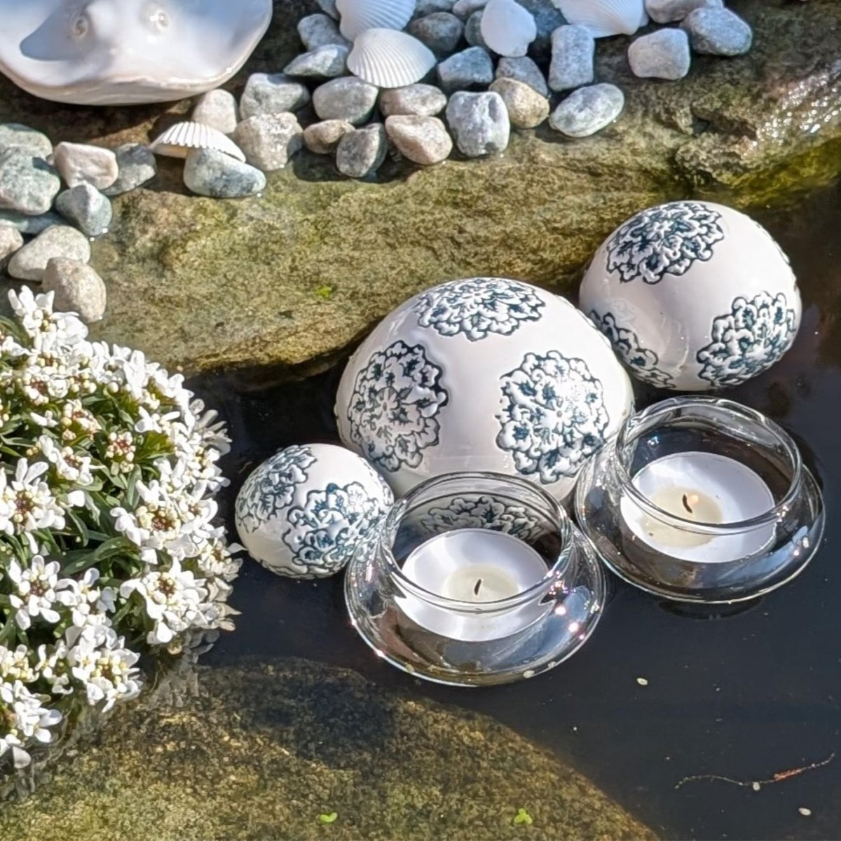 Omgoods - Decoratieve Drijfballetjes voor Tuin met Zwemkaarsen