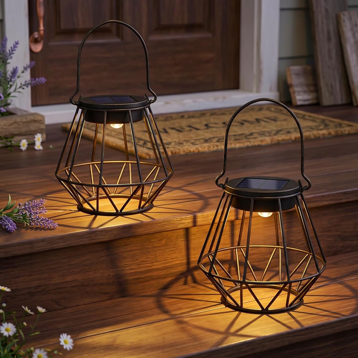 SnelShoppen - Solar Lantaarn Buiten Tuin Verlichting IP64 Waterdicht Hangend Staand Modern Ontwerp Met Zonnetjes Voor Patio Balkon