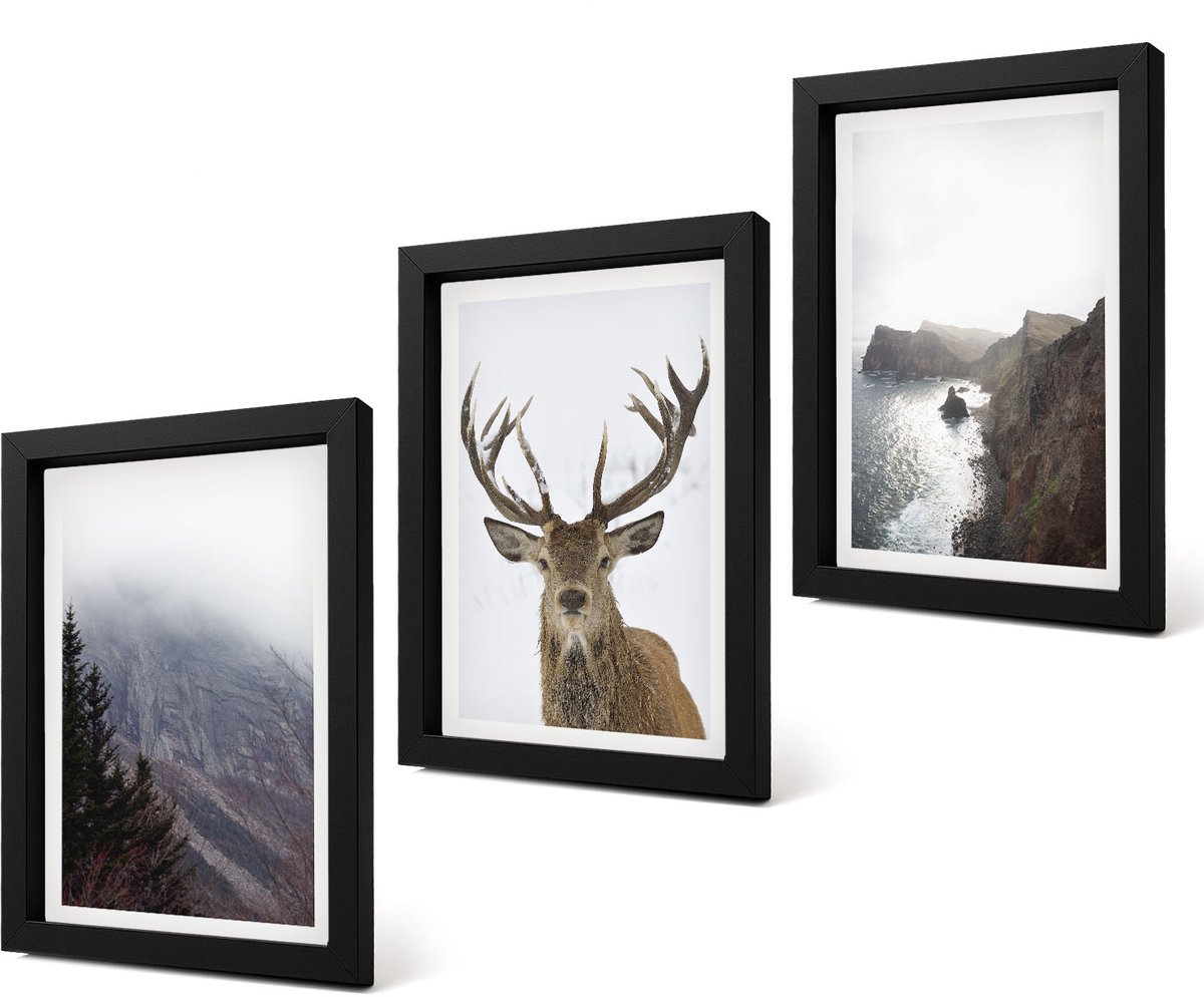 Coloray 4-Delige Schilderij Set - Berglandschap met mist, water en herten - 20 x 30 cm - Muurdecoratie - Wanddecoratie - Hal - Woonkamer Decoratie