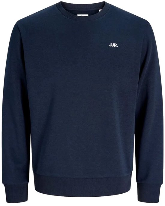 Donkerblauwe sweater met ronde hals en wit JJR.-logo op de linkerborst.