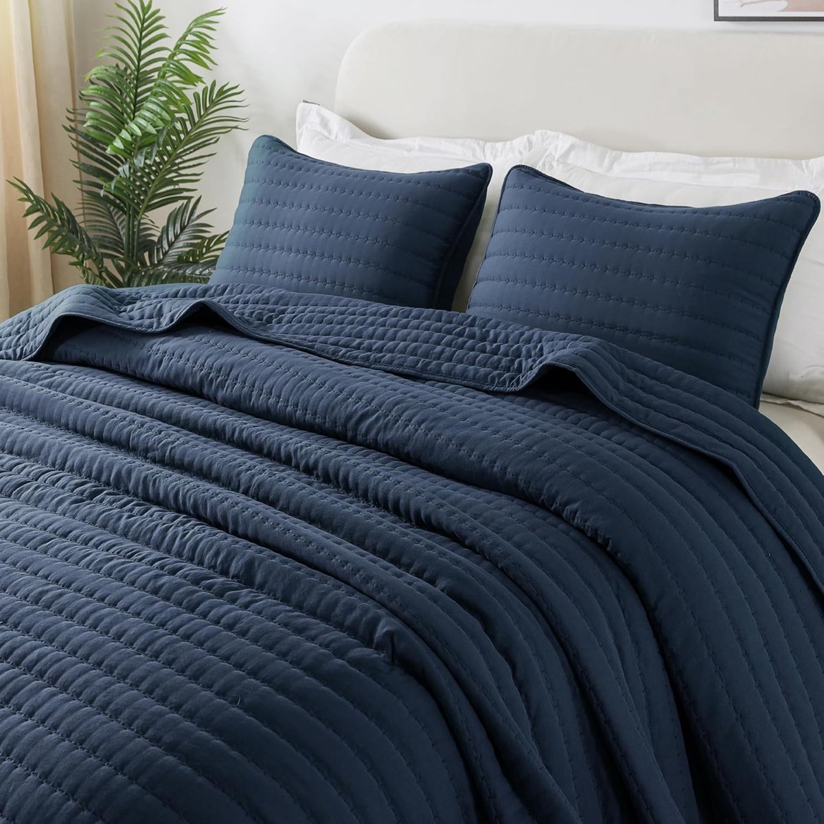 Sprei voor tweepersoonsbed, 260 x 225 cm, blauw, zachte sprei, gewatteerde deken, voor bed en bank, Oeko-Tex (zonder kussensloop)