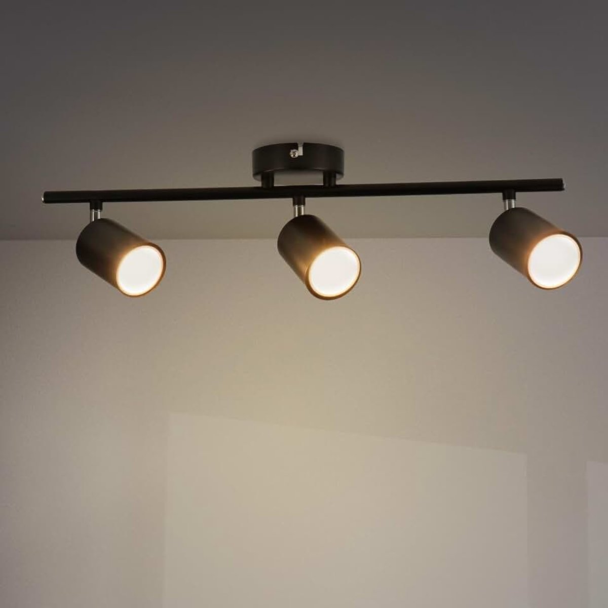 Ledme - Plafondlamp serie Black 3 spots GU10 voor droog gebruik binnenshuis IP20, lamp niet inbegrepen, geschikt voor badkamer, woonkamer, slaapkamer en keuken
