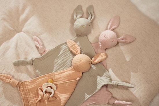 Knuffel Fopspeendoek voor Baby - Olijfgroen, 100% Katoen van Jollein — afbeelding 2