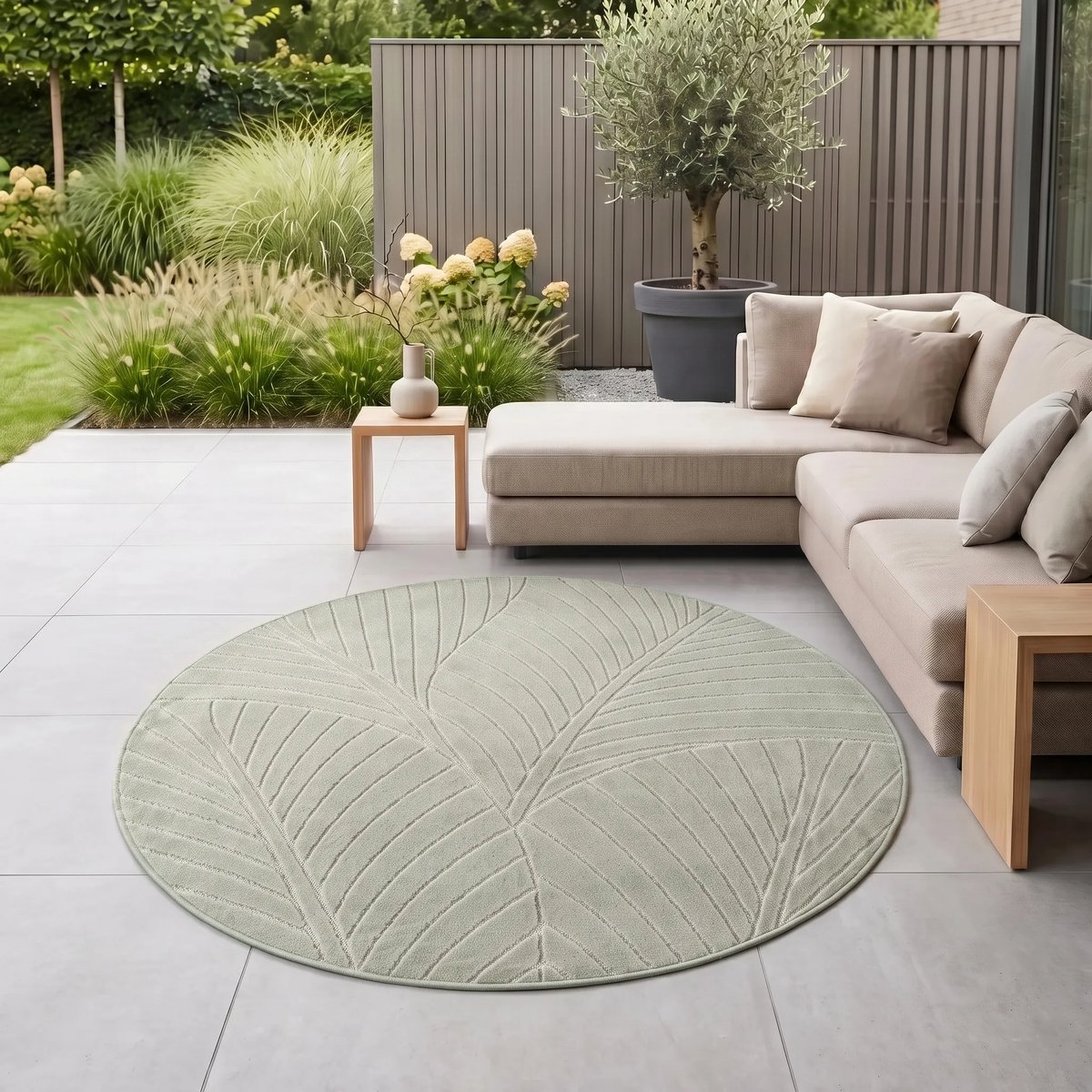 Flycarpets Novara Botanisch Rond Buitenkleed - Groen - Buitentapijt - Weerbestendig - Vloerkleed buiten - Tuintapijt - Ø80 cm