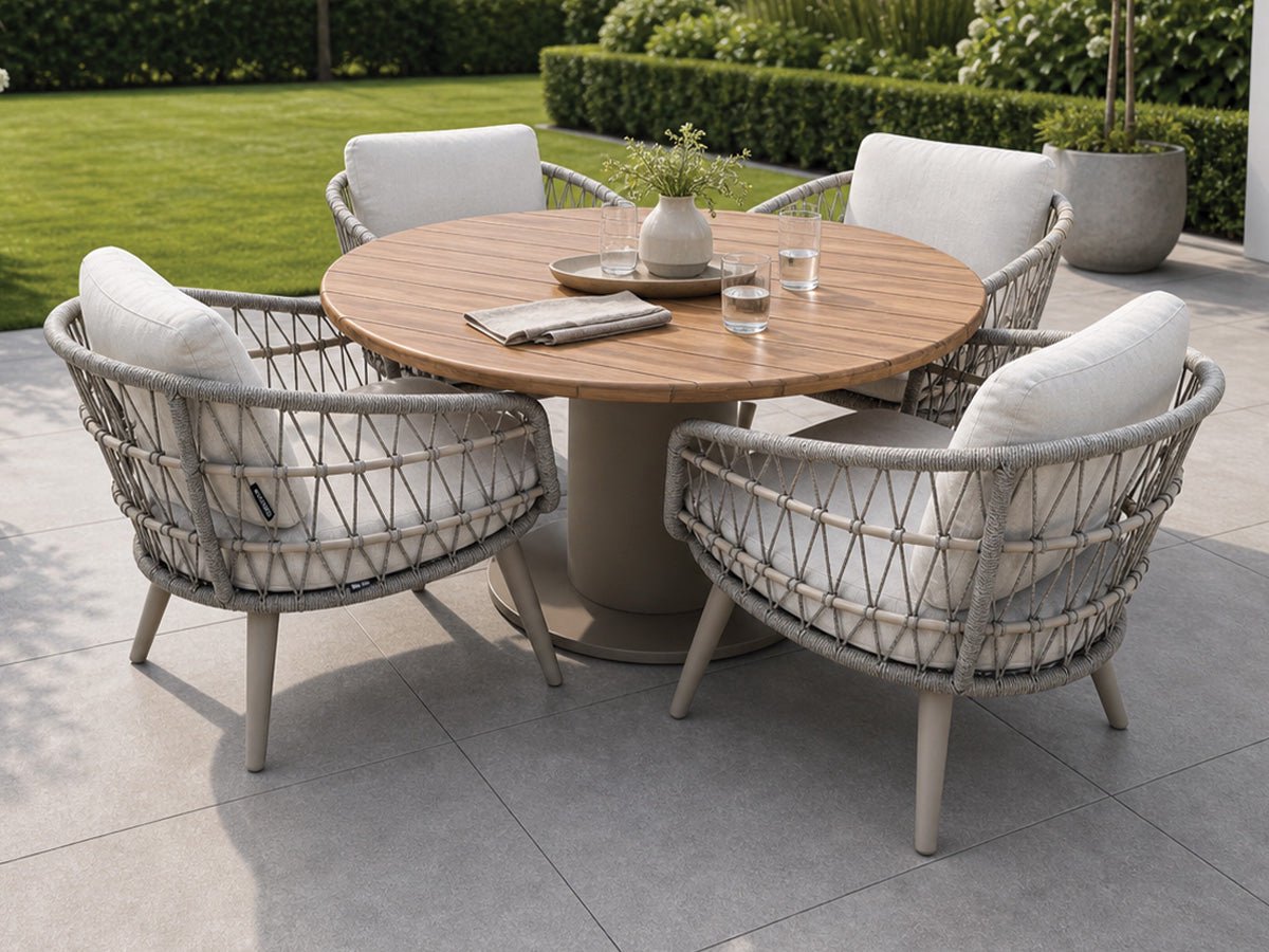 Fonteyn Tuinset Varela - 4-persoons Dining Set, Eethoek en Tuinmeubelset - Tafel met Stoelen - 73 x 80 x 80 cm - Rope - Geschikt voor Tuin, Terras en Balkon - Inclusief Kussens - Houtlook