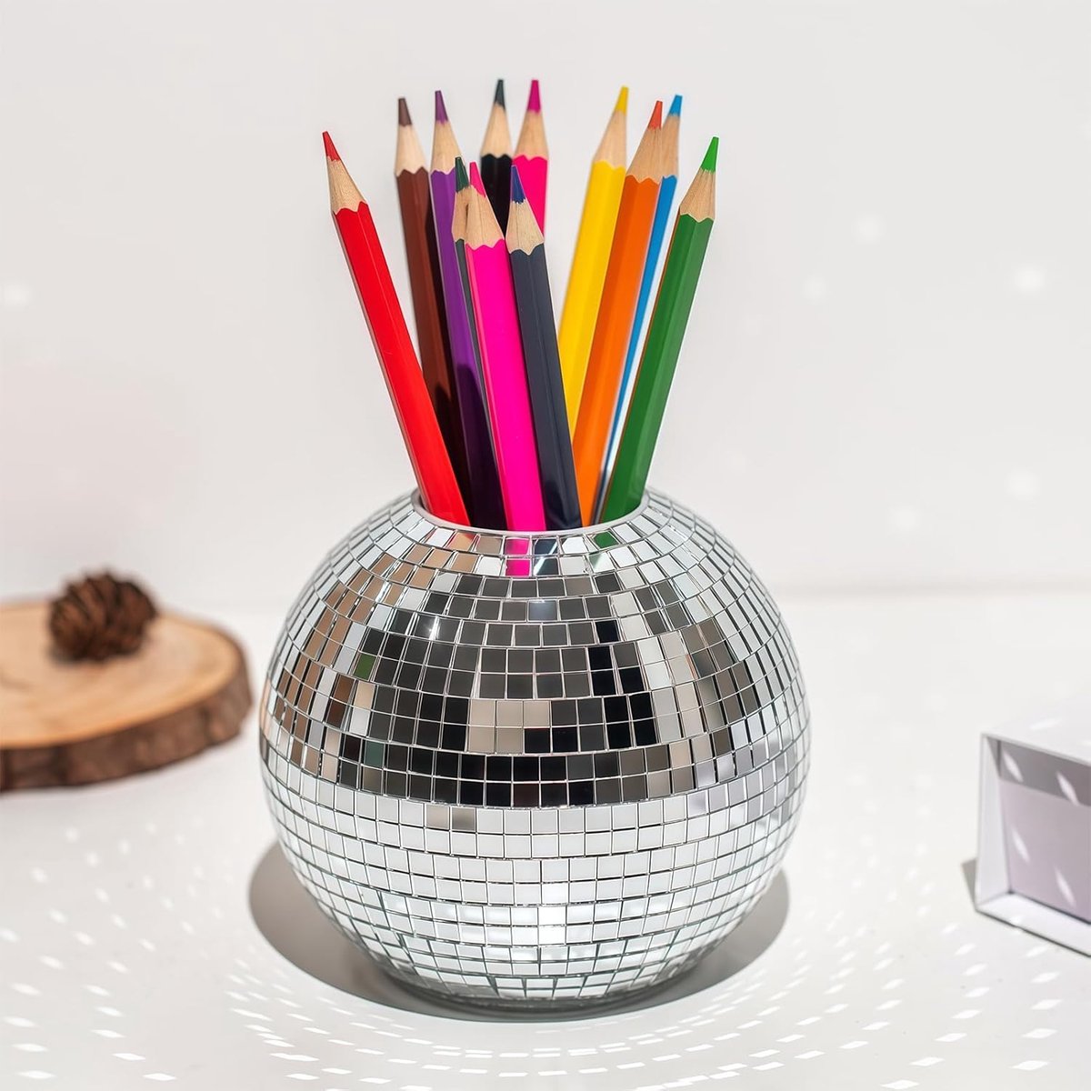 Penhouder disco bal 10 cm - spiegelend - schattig ontwerp - houdt je bureau opgeruimd - ShopVlot
