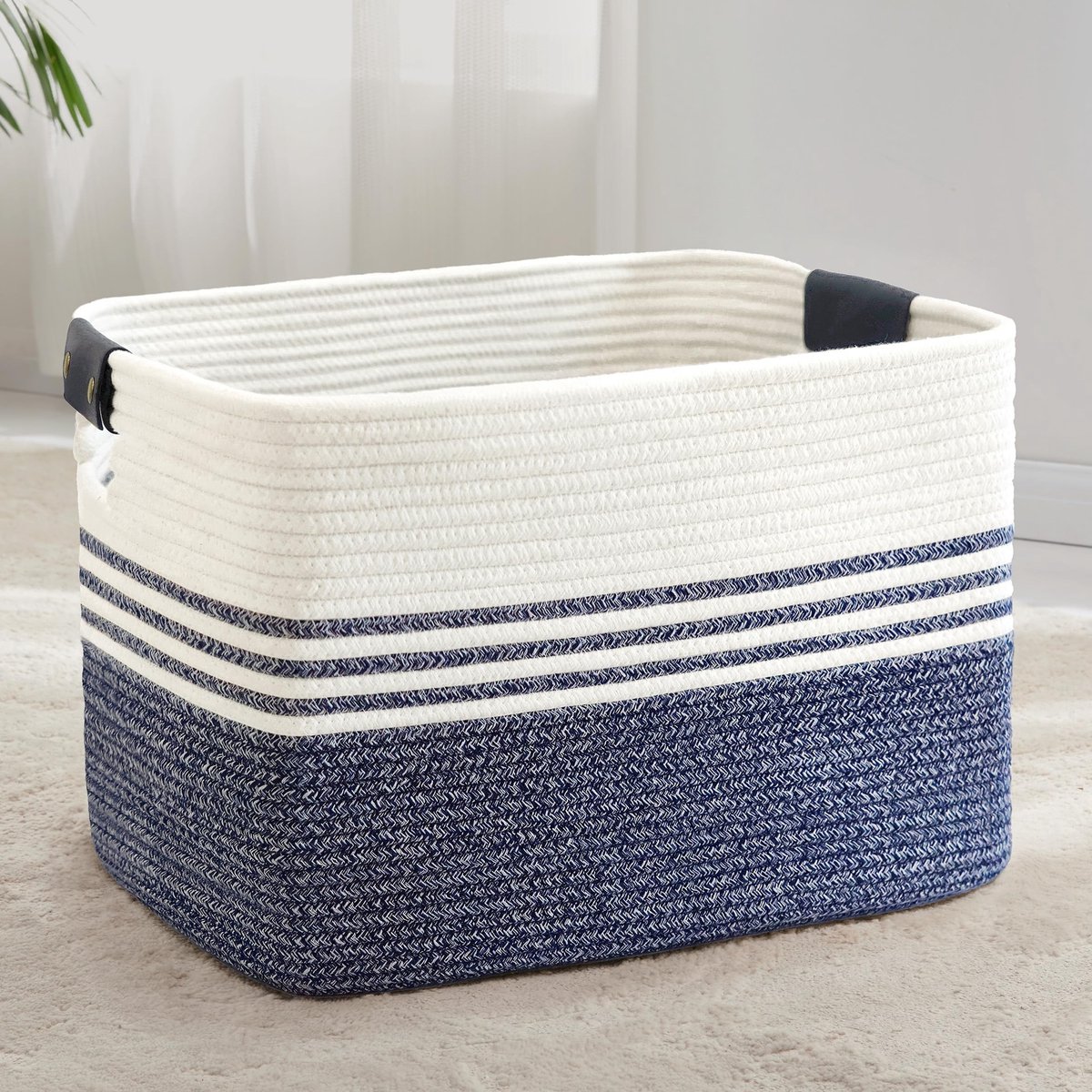Grote Gevlochten Katoenen Wasmand - 86L - Wit en Blauw