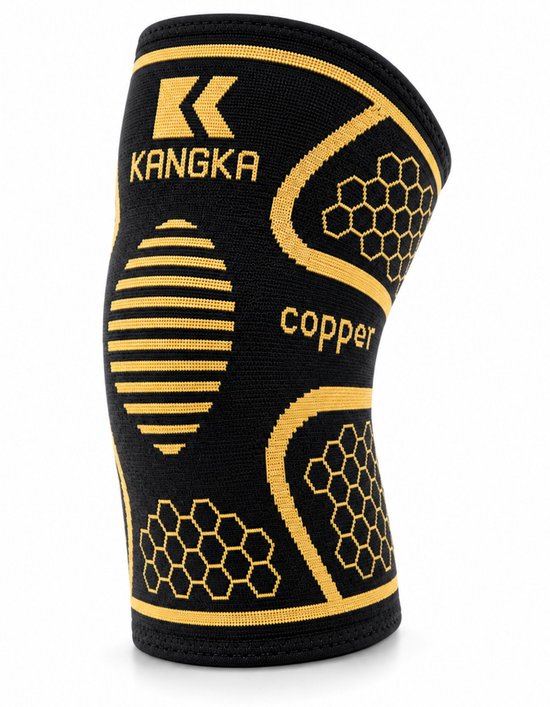 Zwarte KANGKA kniebrace met gouden 'K' logo, honingraatpatroon en ovaal met strepen. Het woord 'copper' staat op de brace.