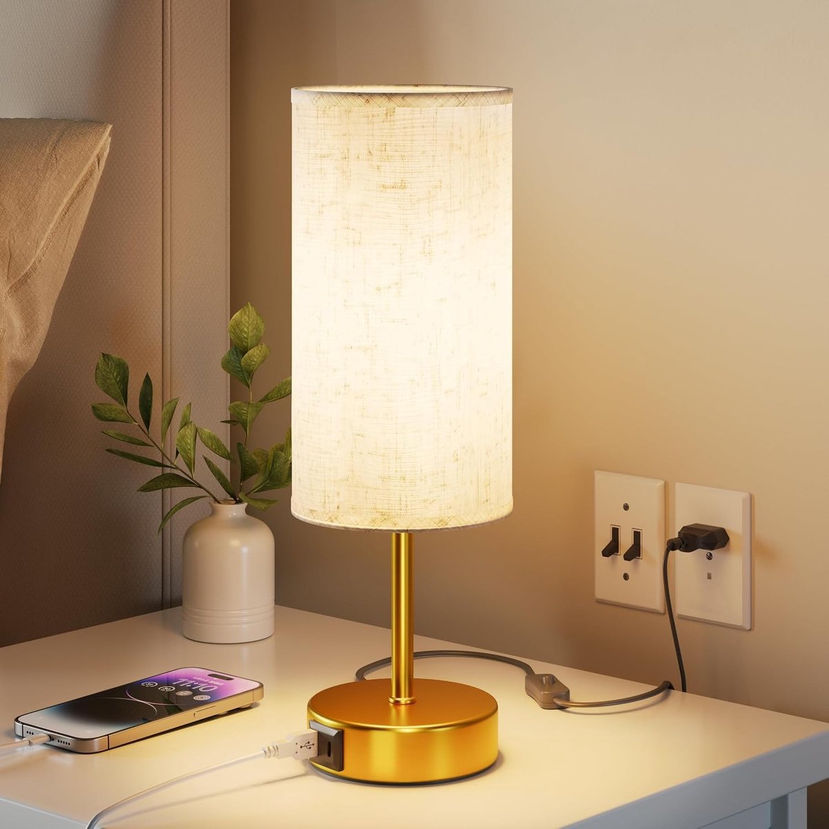 Touch Nachtkastlamp - Goudkleurig - 12 x 12 x 36 cm - Met USB-oplaadpoorten en Dimbare LED-lamp - Voor Nachttafel of Bureau