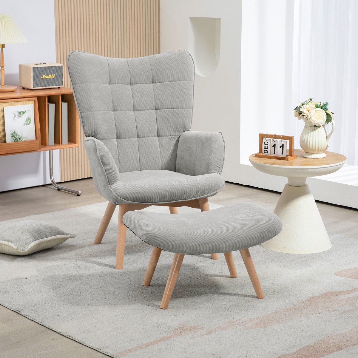 MEUNIQ fauteuil met hocker 72 x 80 x 101 cm, grijze relaxstoel met armleuningen, hoge rugleuning, corduroy-look stof en houten poten voor woonkamer