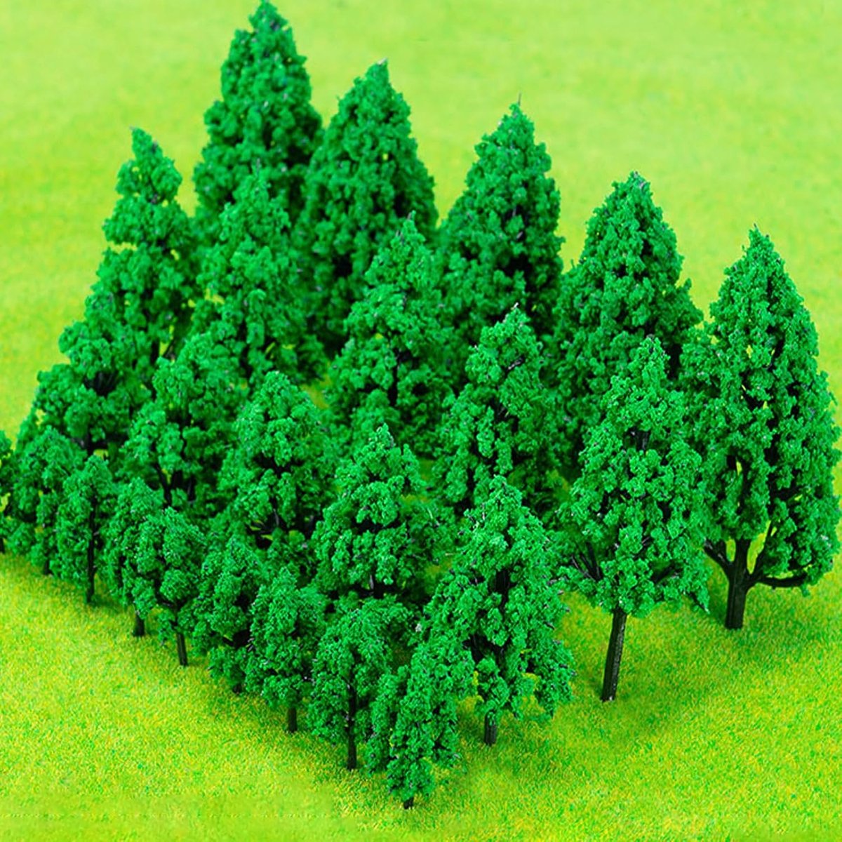 Miniatuur bomen set van 50 - Flexibel plastic - Diverse maten 4-10 cm - Ideaal voor diorama's - ShopVlot