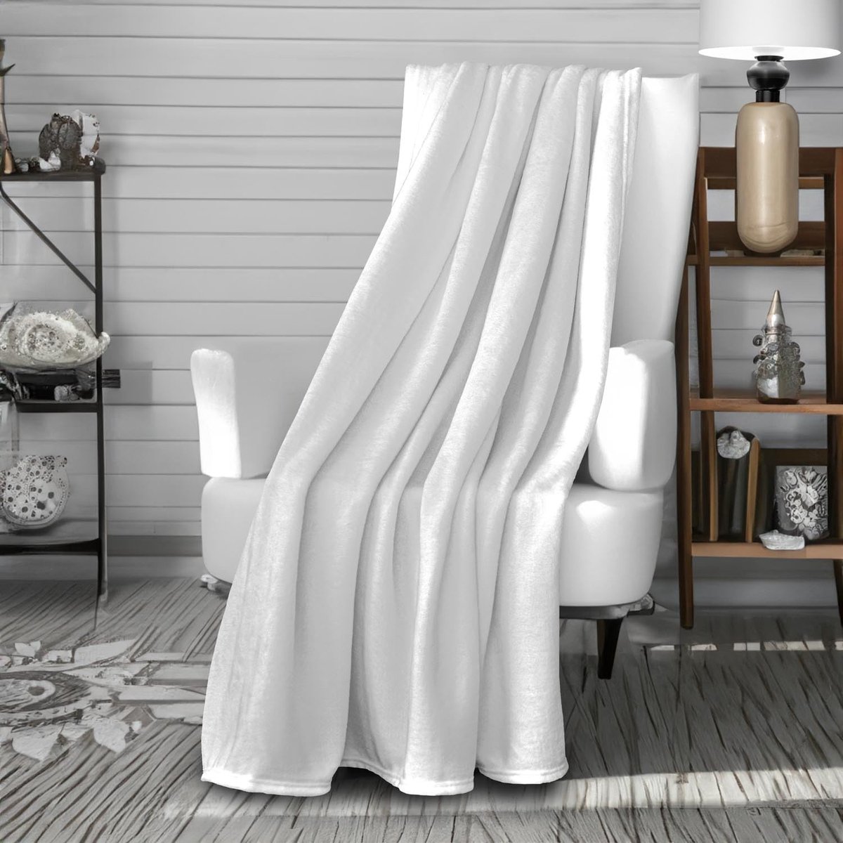 Flanellen deken 140 x 200 cm - CALIN wit - zachte stof - ideaal voor koude avonden - SnelShoppen