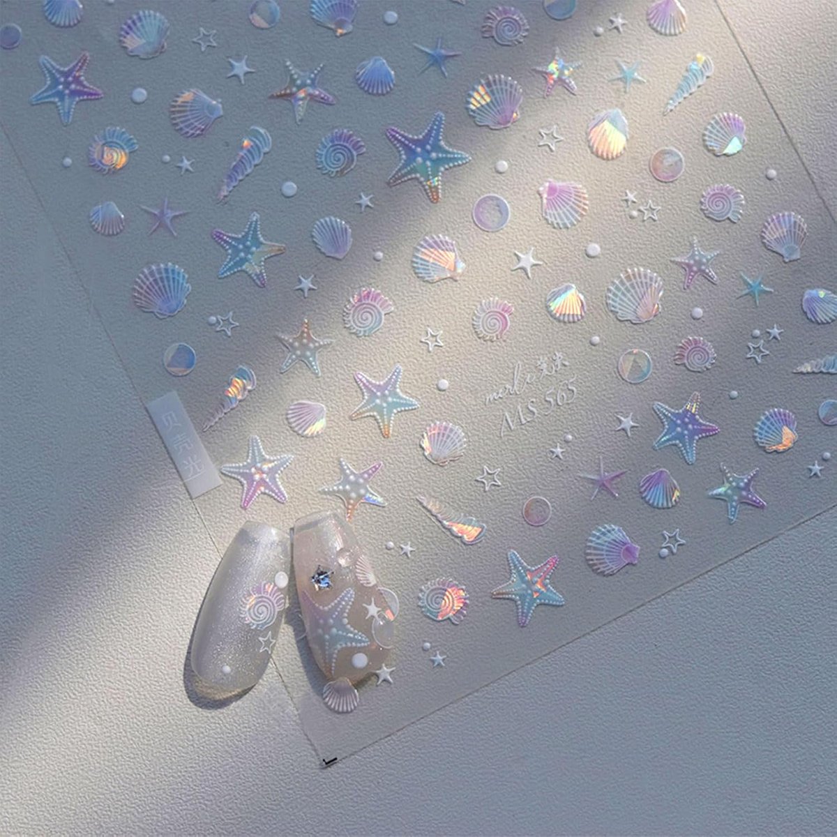 SnelShoppen - 3D Aurora Schelp Nagelstickers - Zelfklevende Nageldecoratie - 1 Vel - Voor Unieke Nail Art - Geschikt voor Acryl en Natuurlijke Nagels