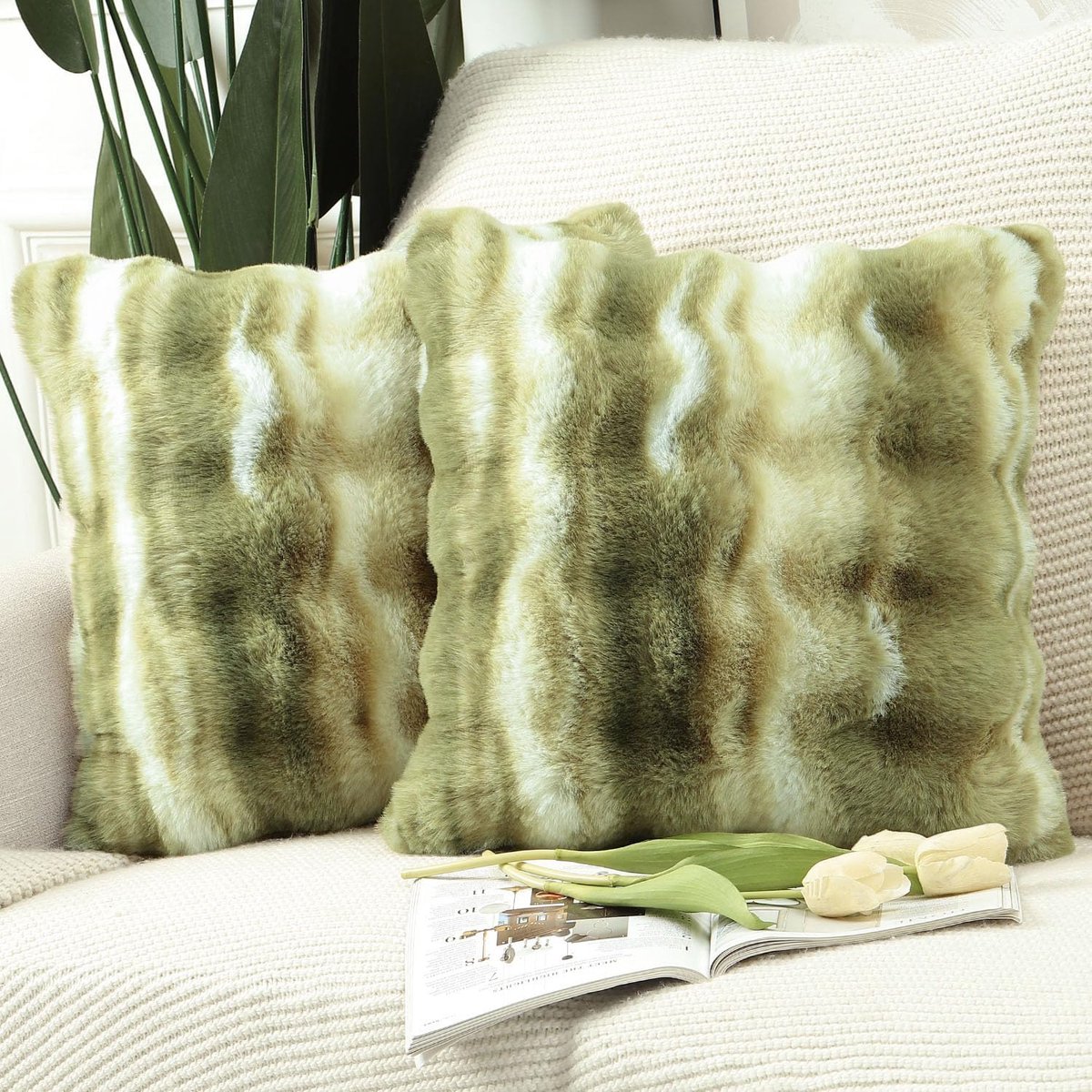 SnelShoppen - Pack van 2 Dikke Pluche Wol Kussenhoezen 50 x 50 cm Groen Zacht Neutraal Decoratief voor Sofa Slaapkamer Boho Accent Kussenhoezen