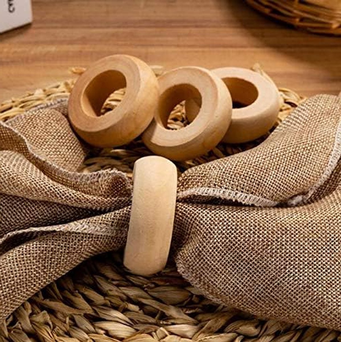 Houten Servetringen - Rustieke Decoratie - Tafel Aankleden - Zorgvuldig Handgemaakt - 10 Stuks - Natuurlijk Hout