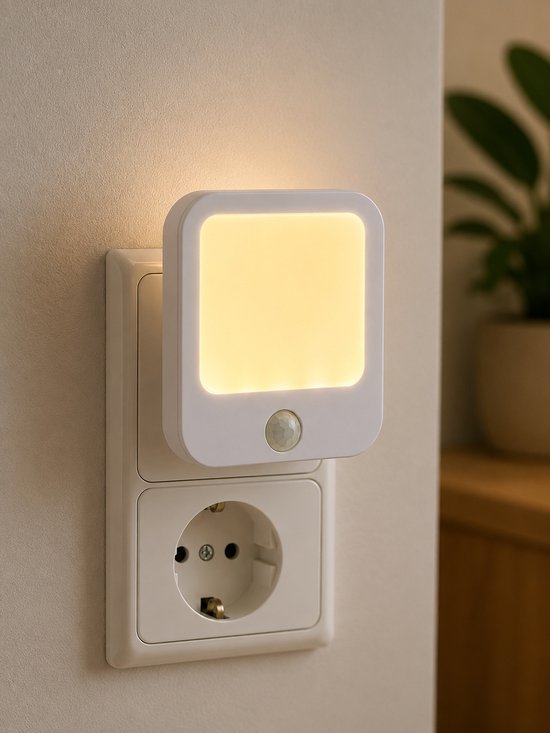 ZoeZo Nachtlampje Stopcontact met Bewegingssensor 2 Stuks - Dimbare LED-Lamp - Warm Wit Licht - Dag en Nacht sensor van ZoeZo Design — afbeelding 4