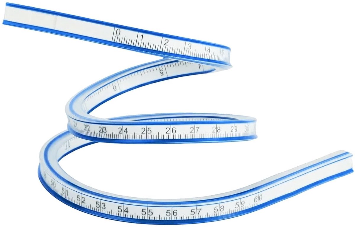 Flexibele Gebogen Liniaal - Geen Kleur - 68 x 1 cm - Duurzaam PVC met Metalen Strips - Voor Tekenaar en Ontwerper
