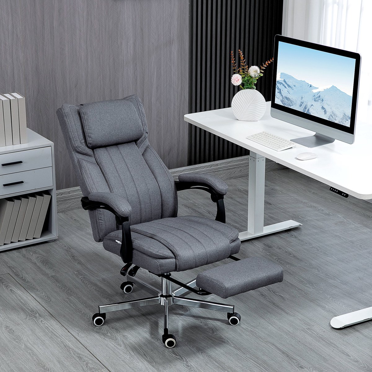 STILVORA Bureaustoel 65 x 61 x 105-113 cm - Ergonomisch Met Massage, Voetensteun En Ligfunctie - Voor Thuiskantoor - Grijs