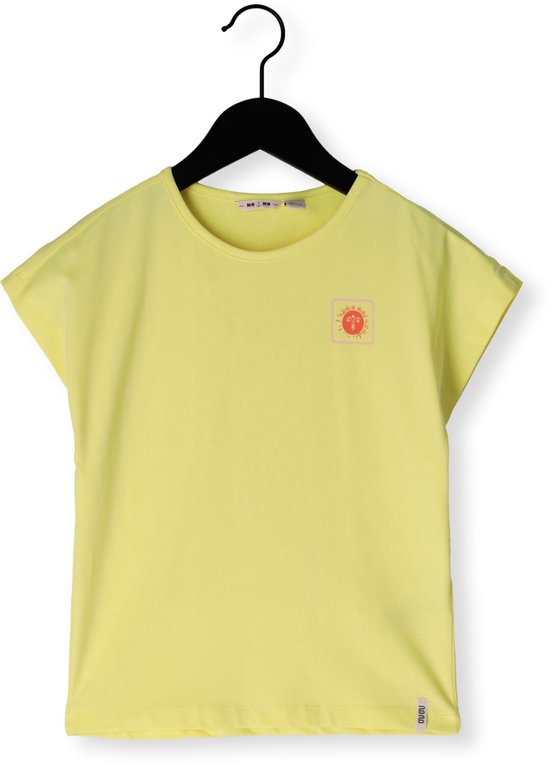 Lichtgele t-shirt met op de linkerborst een vierkant label met een opdruk van een zon met een gezicht.