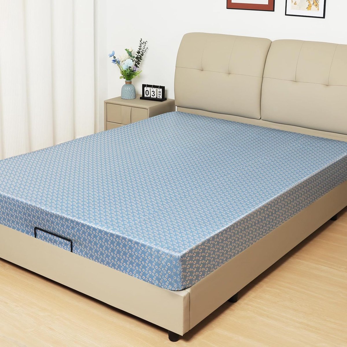 Satin Hoeslaken, Zijdezacht Polyester Satijn Weefsel, 36 cm Diepe Zakken met Elastieke Hoekbanden, 140 x 200 x 36 cm, Blauw Madeliefje