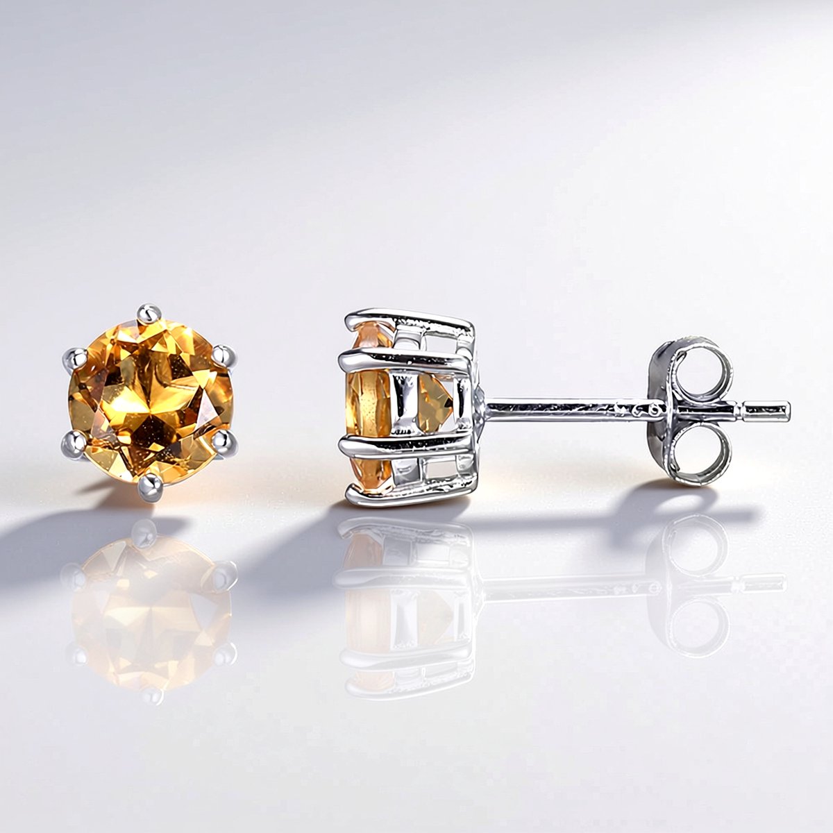 Cavill - Zilveren Oorknopjes met Braziliaanse Citrien Edelstenen - 925 Sterling Zilver - Ronde 6 mm Citrien - Elegante Oorbellen - Tijdloze Luxe