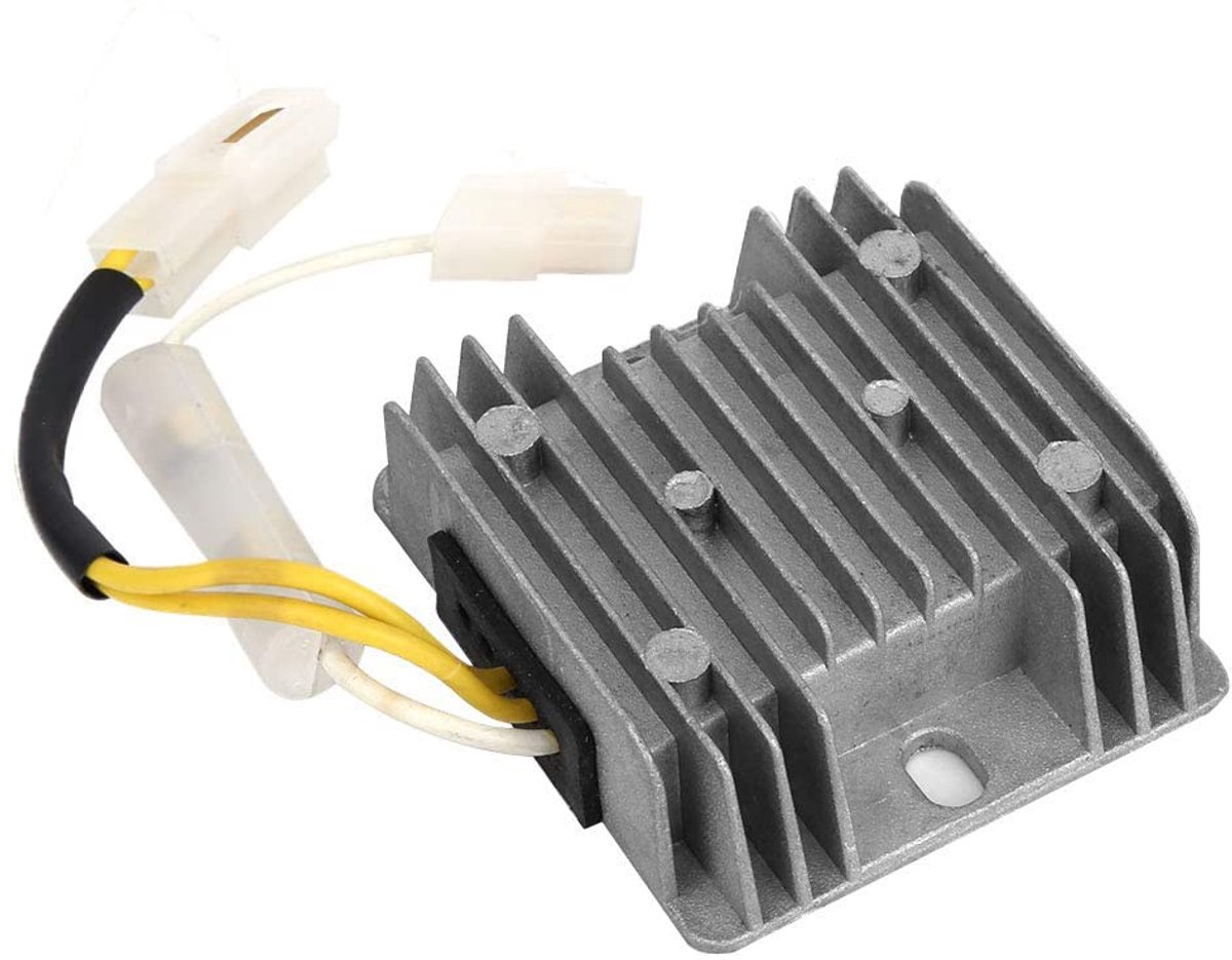 SnelShoppen - Generator Voltage Regulator voor Diesel Generators 15-55V AC naar 13.5V DC, Automatische Laadapparaat voor Irrigatie en Afvoermachines