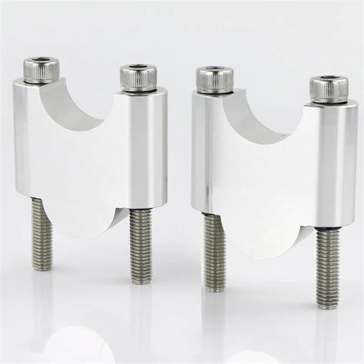 Stuurverhoger Motor - Verstelbare Klemmen - Comfortabeler Rijden - Snelle Installatie - 22mm 7/8 Inch - Zilver 40mm