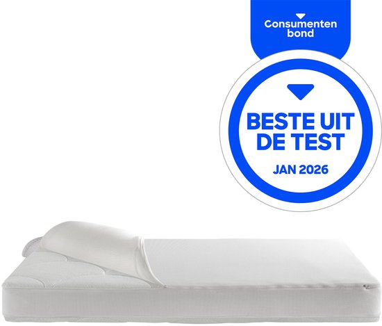 Witte babymatras met een blauw 'Beste uit de test' label van Consumentenbond.