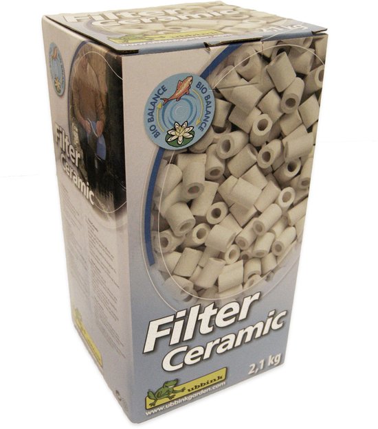 Doos met witte keramische filterbuisjes, 2,1 kg. Tekst: Filter Ceramic.