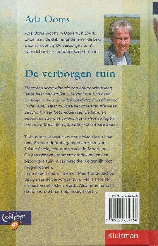 Achterflap van het boek 'De Verborgen Tuin' met een foto van de auteur Ada Ooms en tekst over het verhaal.