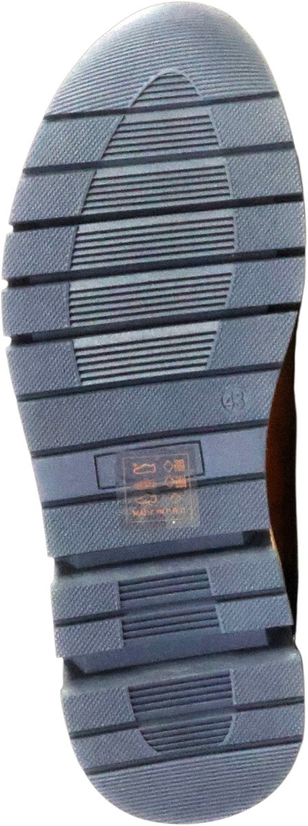 Lage sneakers met veters