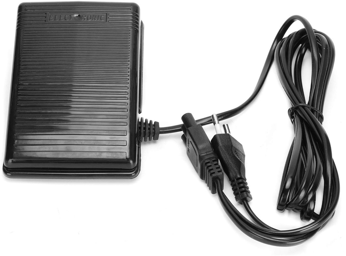Dailygoods - Dailygoody - Voetpedaal - Corrosiebestendig - Stevig ontwerp - Voetbediening - Naaimachine accessoires - European standard 220V - Geschikt voor naaima