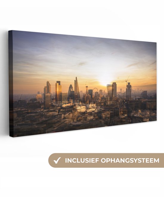 Canvas schilderij 160x80 cm - Wanddecoratie Luchtfoto van de Tower Bridge and London Eye, London, VK - Muurdecoratie woonkamer - Slaapkamer decoratie - Kamer accessoires - Schilderijen op canvas