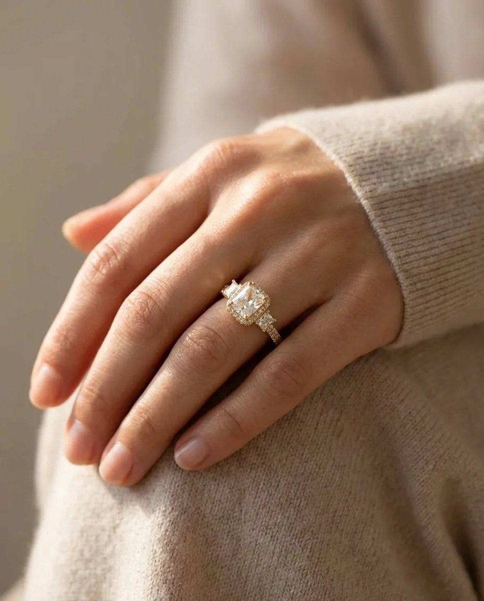 Dorvina Dames Ring Baguette Zirkonia Messing Tek Steen Model Verstelbaar Goudkleurig Vierkant