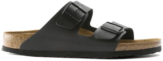 Zwarte Birkenstock Arizona slipper met twee gespen.
