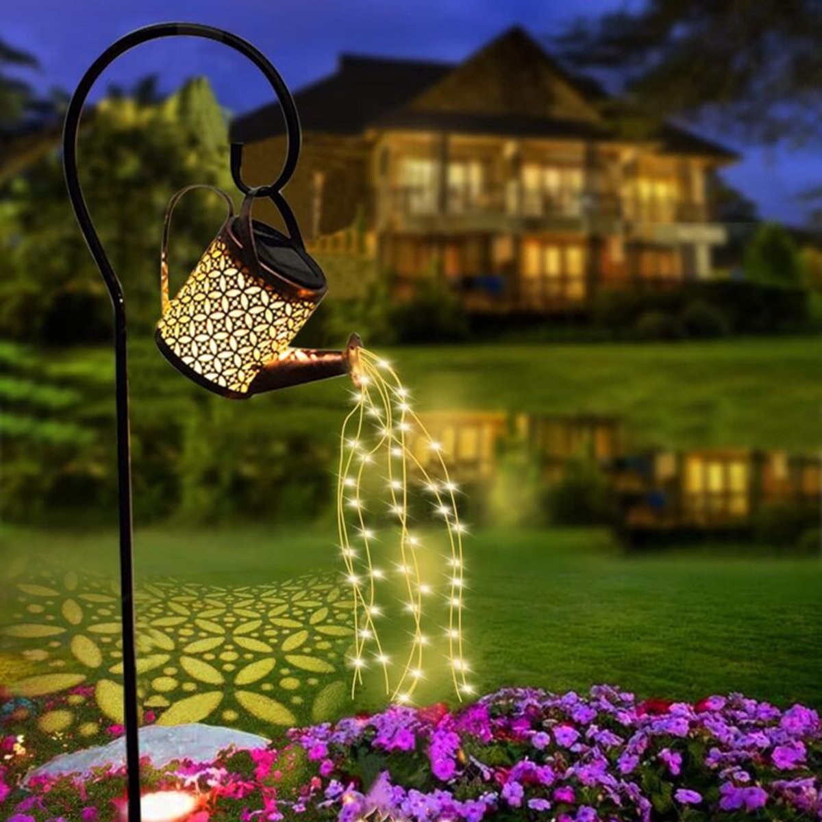 Gieter op zonne-energie met waterdichte watervalverlichting - decoratieve hangende lantaarn op zonne-energie, perfect Geschikt voor tuinen, terrassen of balkons - weerbestendige buitendecoratie.