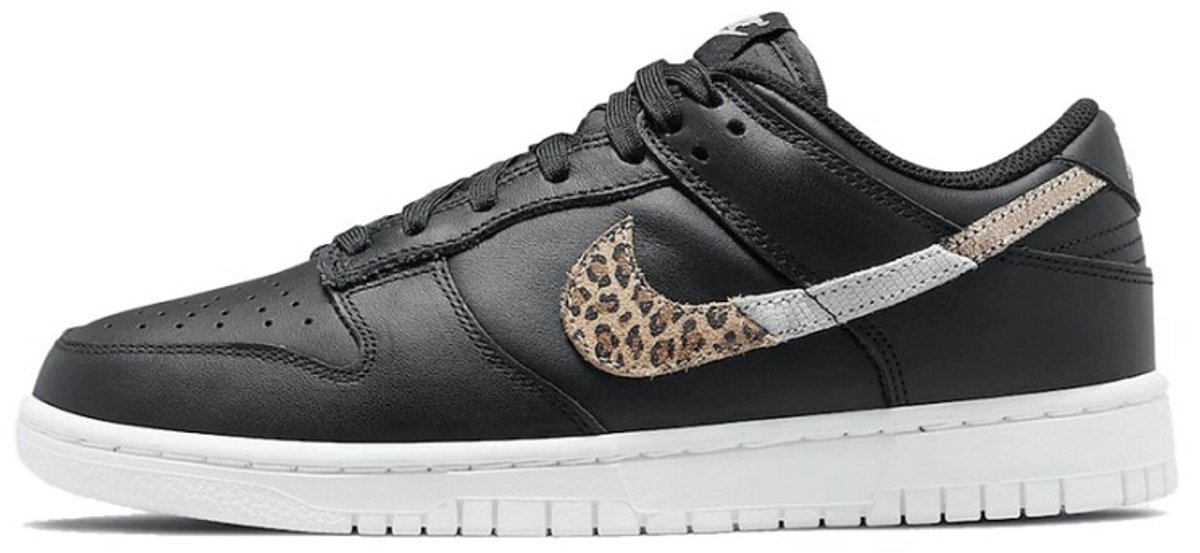 Nike Dunk Low SE Primal Zwart