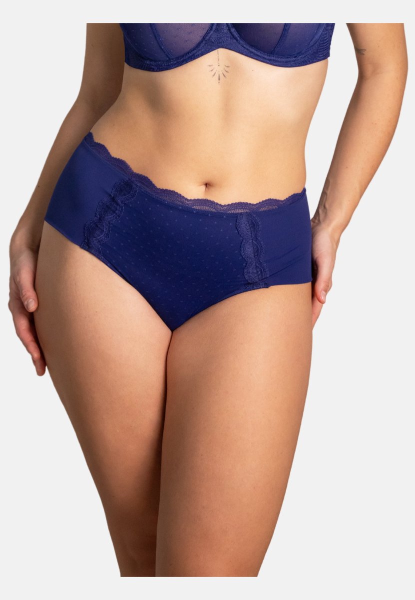 High-Panty CLARA