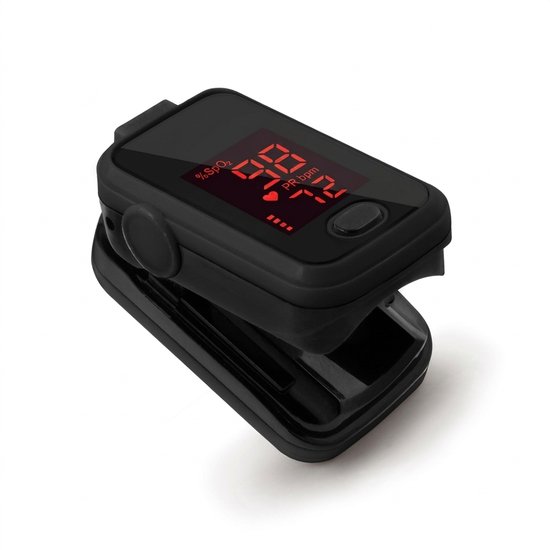 Zwarte saturatiemeter met rood digitaal display op witte achtergrond.