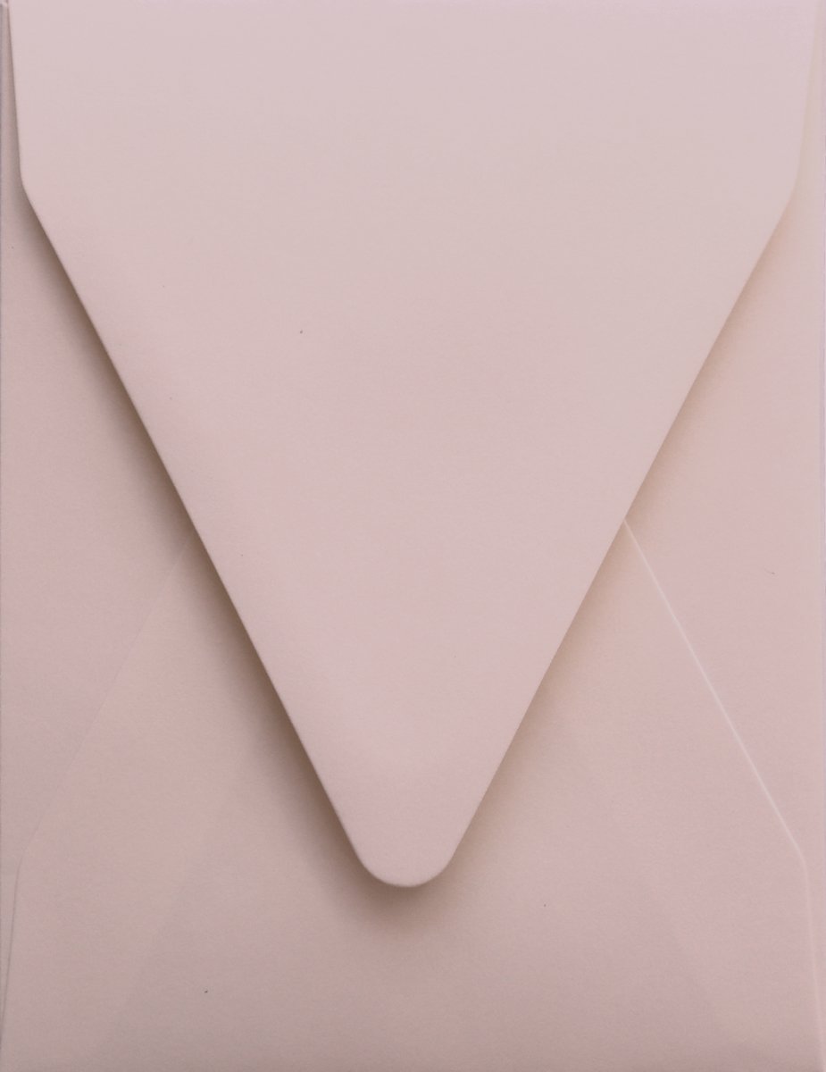 Gladde roze enveloppen A6 - 182 x 134 mm - 25 stuks - NK natgelijmde - 120 gram - Malmero - Netuno