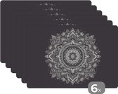 Placemat - Placemats kunststof - Mandala - Zwart wit - Bloemen - Bohemian - Natuur - 45x30 cm - 6 stuks - Hittebestendig - Anti-Slip - Onderlegger - Afneembaar