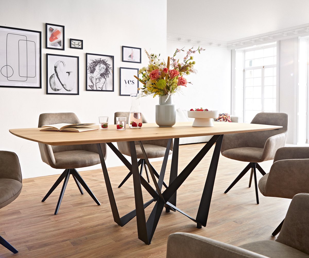 Eetkamertafel Edge Boot eiken natuur 200x100x2,5-3 Spider staal zwart Zwitserse rand