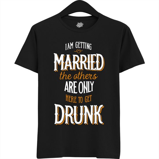 Am Getting Married | Vrijgezellenfeest Cadeau Man - Groom To Be Bachelor Party - Grappig Bruiloft En Bruidegom Bier Shirt - T-Shirt - Unisex - Zwart - Maat L