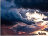 Poster Glanzend – Donkere Wolken bij Zonsondergang - 40x30 cm Foto op Posterpapier met Glanzende Afwerking