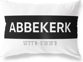 Tuinkussen ABBEKERK - NOORD-HOLLAND met coördinaten - Buitenkussen - Bootkussen - Weerbestendig - Jouw Plaats - Studio216 - Modern - Zwart-Wit - 50x30cm