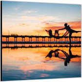 Dibond –Danseres op Strand Zon-100x100 Foto op Aluminium (met ophang)