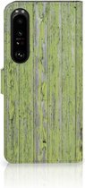 Wallet Book Case Sony Xperia 1 IV Telefoon Hoesje Green Wood